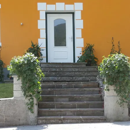 Haus Hollbacher Apartamento *
